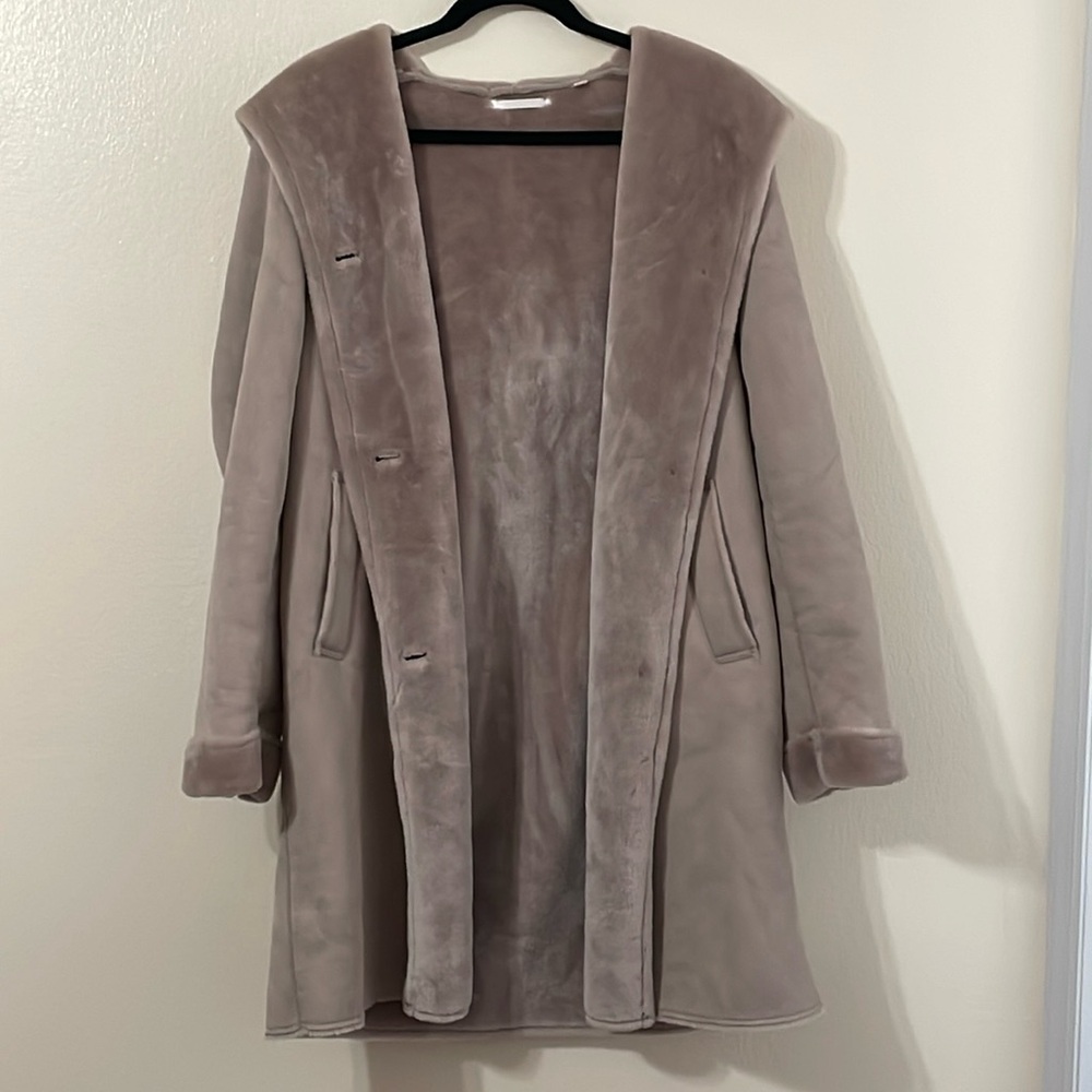 UNIQLO Mouton Touch Hooded Winter Cozy Coat Women Size M